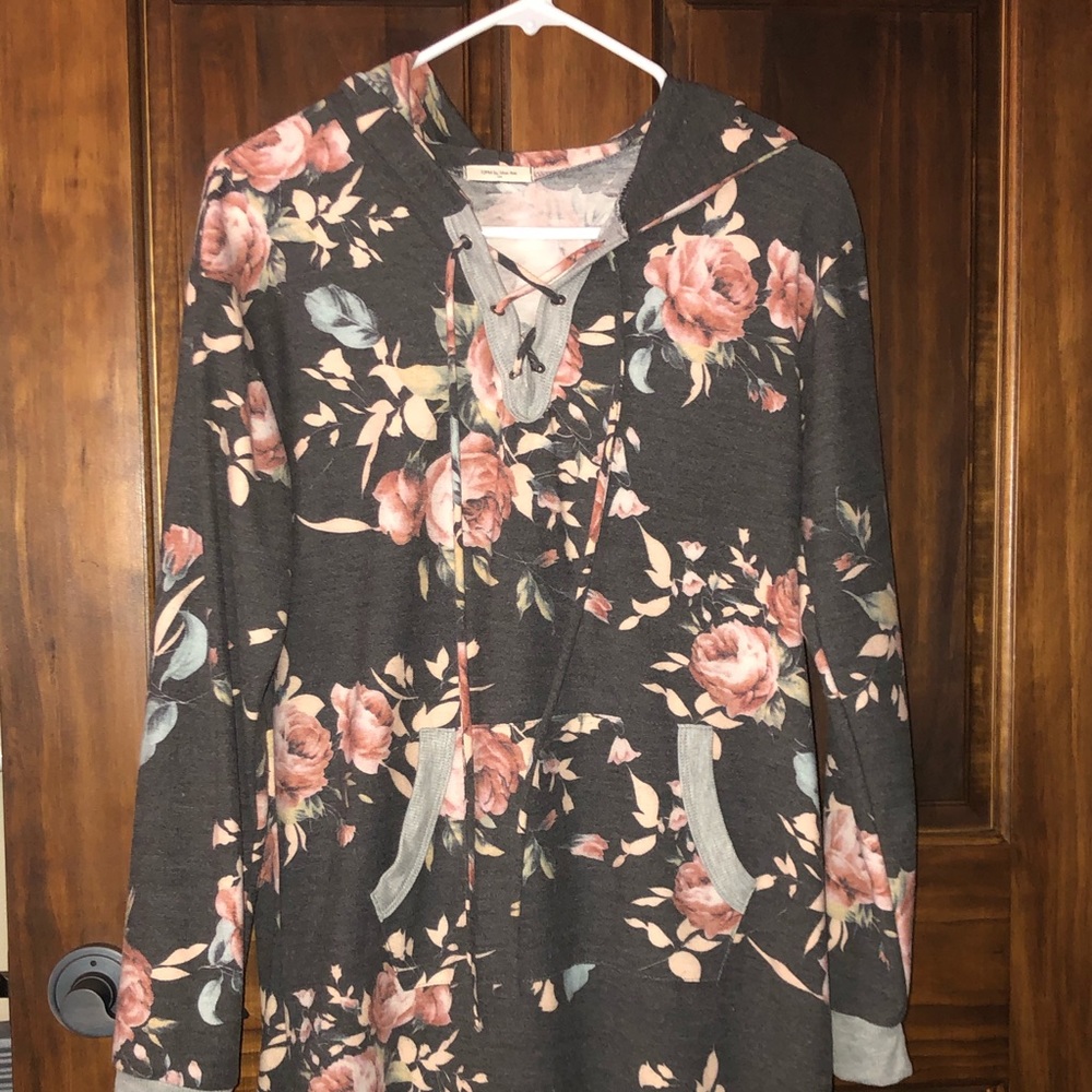 Floral Hooded sweatshirt or dress-size small